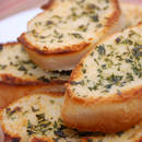 Przepis na bagietkę czosnkowo-serową