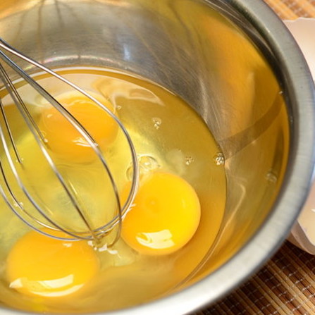 Przygotowanie masy jajecznej