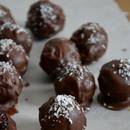 Przepis na czekoladowo-kokosowe praliny (jak Bounty)