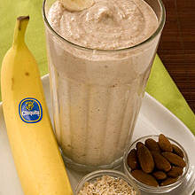 Przepis na śniadaniowy koktajl owsiano-bananowy