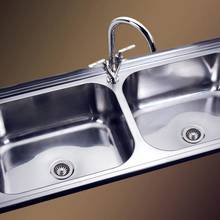 Jak dbać o zlewozmywak ze stali nierdzewnej?