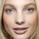 Jak zrobić naturalny makijaż?