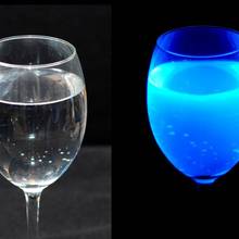 Przepis na napój świecący w nocy