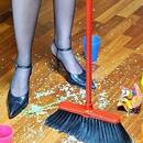 Sprzątanie mieszkania po imprezie