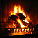 Jak rozpalić drewno w kominku?