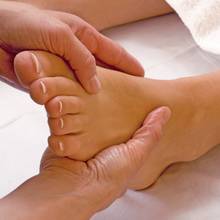 Dobre sposoby na popękane pięty