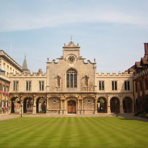 Kolegia (ang. college)