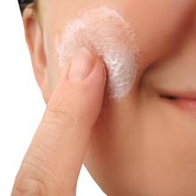 Jak wybrać dobry krem do twarzy?