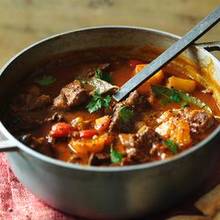 Przepis na zupę gulaszową