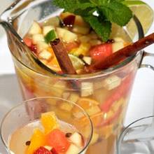 Przepis na białą sangrię