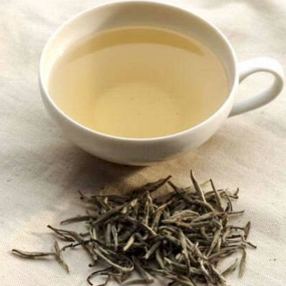 Pozytywne właściwości białej herbaty