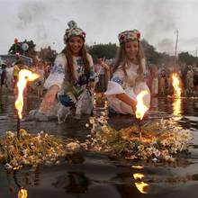 Jakie są zwyczaje podczas nocy świętojańskiej?