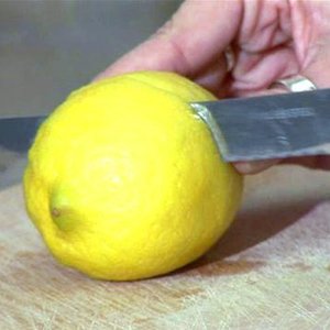 Przyrządź prosty płyn czyszczący