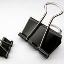 Jak wykorzystać klipsy biurowe?