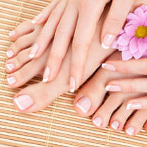 Jak zregenerować stopy po zimie?