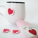 Pomysł na oryginalny prezent walentynkowy – serduszkowa herbata