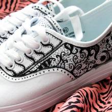 Ozdabiamy tenisówki – wskazówki i porady