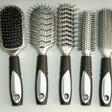 Jak wybrać szczotkę odpowiednią do swoich włosów?