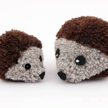 Jak wykonać jeżyka z pompona?