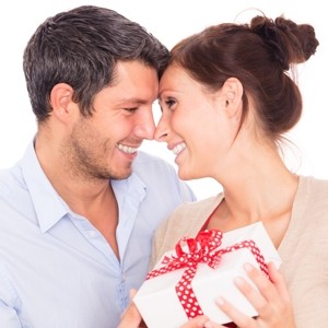Jak kupić odpowiedni prezent dla żony?