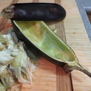 Przygotowanie bakłażana