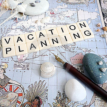 Tanie i udane wakacje – jak je zaplanować?