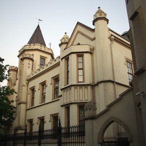 Pałac Beliny-Brzozowskiego