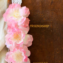 Jak zrobić zakładkę z kwiatem wiśni?