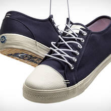 W jaki sposób zabezpieczyć buty przed przemakaniem?