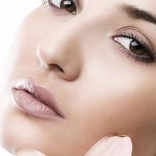 Sposoby na odpowiednie nawilżenie skóry