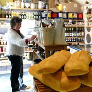 Unikaj drogich osiedlowych sklepików