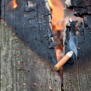 Dogaszaj niedopałki