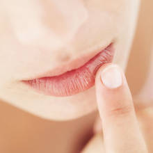 Skuteczne sposoby na spierzchnięte usta