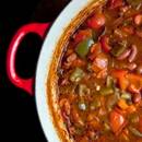 Przepis na gulasz warzywny z pomidorami i soczewicą