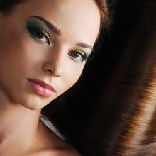 Jak zapobiegać wypadaniu włosów?