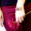 Jak wykonać bransoletkę ozdobioną pionowymi koralikami?