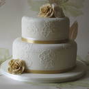 Jak wybrać dobry tort weselny?