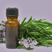 Jak przygotować olejek do aromaterapii zmniejszający zmęczenie?