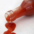 Jak pozbyć się plam z ketchupu?