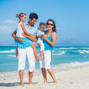 Jak dobrze zaplanować wakacyjny wyjazd z dziećmi?