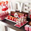 Jak udekorować stół na walentynki?