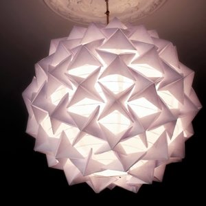 Jak zrobić lampion z rolek po papierze toaletowym?