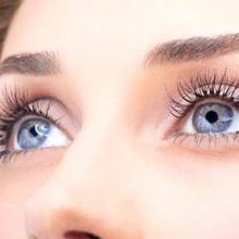 Jak pielęgnować suchą i wrażliwą cerę?