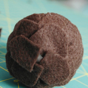 Ozdabianie spodu jajka