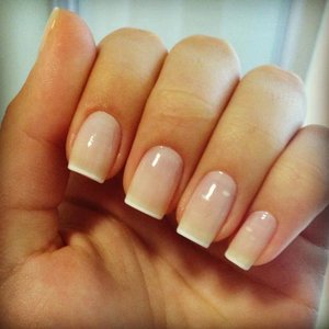 Zastępstwo za paznokcie