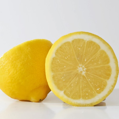 Porządki domowe – w jaki sposób wykorzystać cytryny?