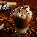 Rozgrzewająca pikantna czekolada – jak przygotować?