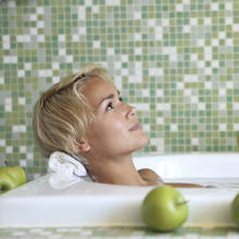 Jak wykonać domowy zestaw kosmetyków do kąpieli?