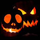 Groźny lampion z dyni na Halloween