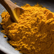 Oryginalna i skuteczna maseczka z kurkumy